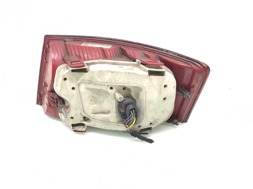 Фонарь задний левый бу для Audi A6 C6 2.0 TDi, 2007 г. Фонарь задний левый бу для Audi A6 C6 2.0 TDi, 2007 г.