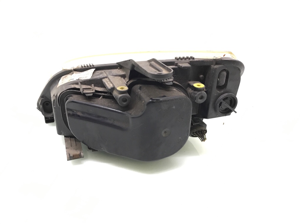 Фара правая бу для Ford C-Max 1 1.6 i,  2005 г.