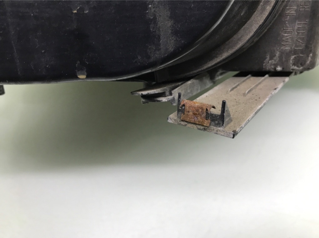 Фара левая бу для Ford C-Max 1 1.6 i,  2005 г.