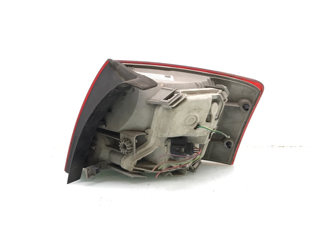 Фонарь задний левый бу для Audi A4 B7 2.0 TDi, 2008 г. Фонарь задний левый бу для Audi A4 B7 2.0 TDi, 2008 г.