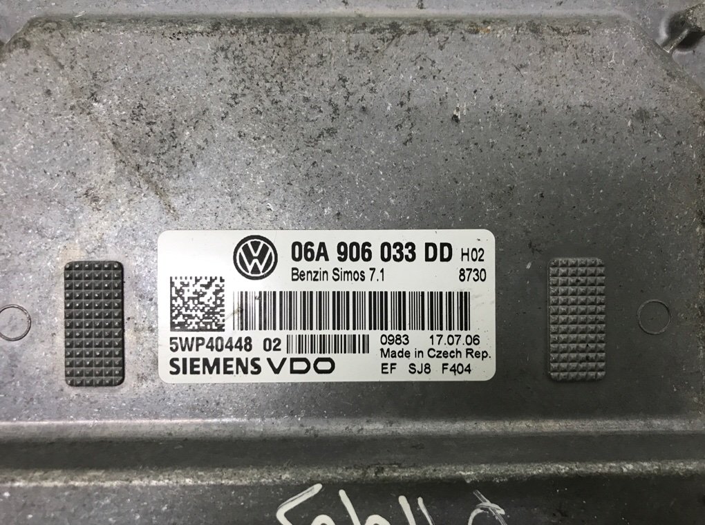 Блок управления двигателем бу для Volkswagen Golf Plus 5 1.6 i,  2006 г.