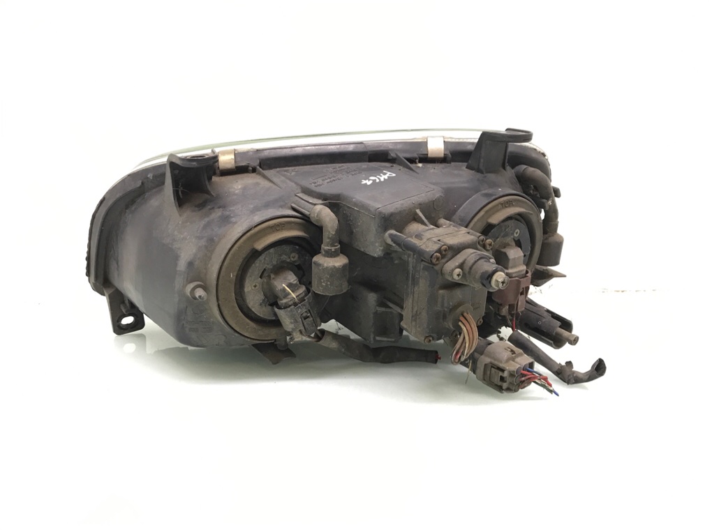 Фара правая бу для Toyota RAV4 1 2.0 i, 1998 г. Фара правая бу для Toyota RAV4 1 2.0 i, 1998 г.