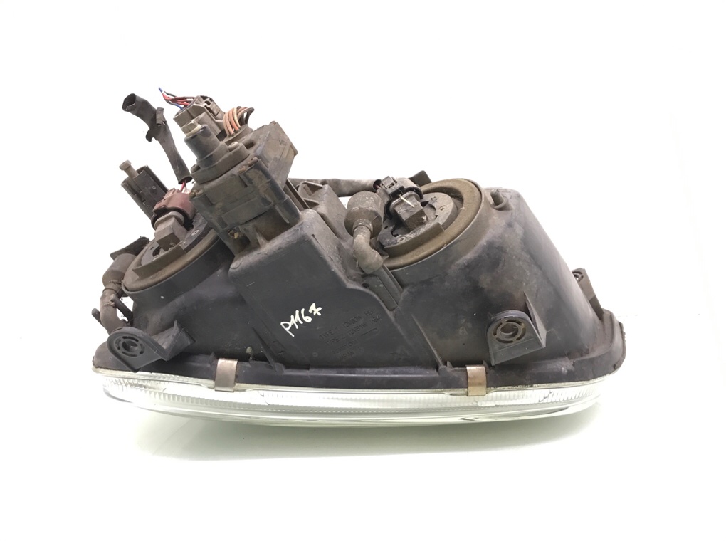 Фара правая бу для Toyota RAV4 1 2.0 i, 1998 г. Фара правая бу для Toyota RAV4 1 2.0 i, 1998 г.