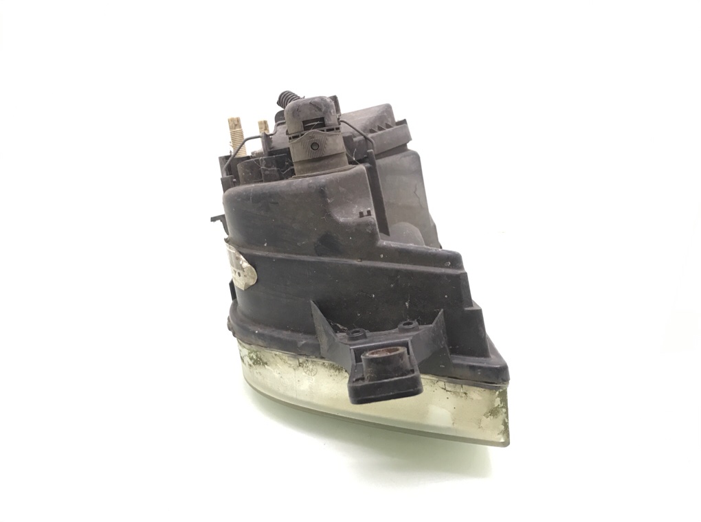 Фара правая бу для Peugeot Boxer 1 2.0 HDi, 2005 г. Фара правая бу для Peugeot Boxer 1 2.0 HDi, 2005 г.