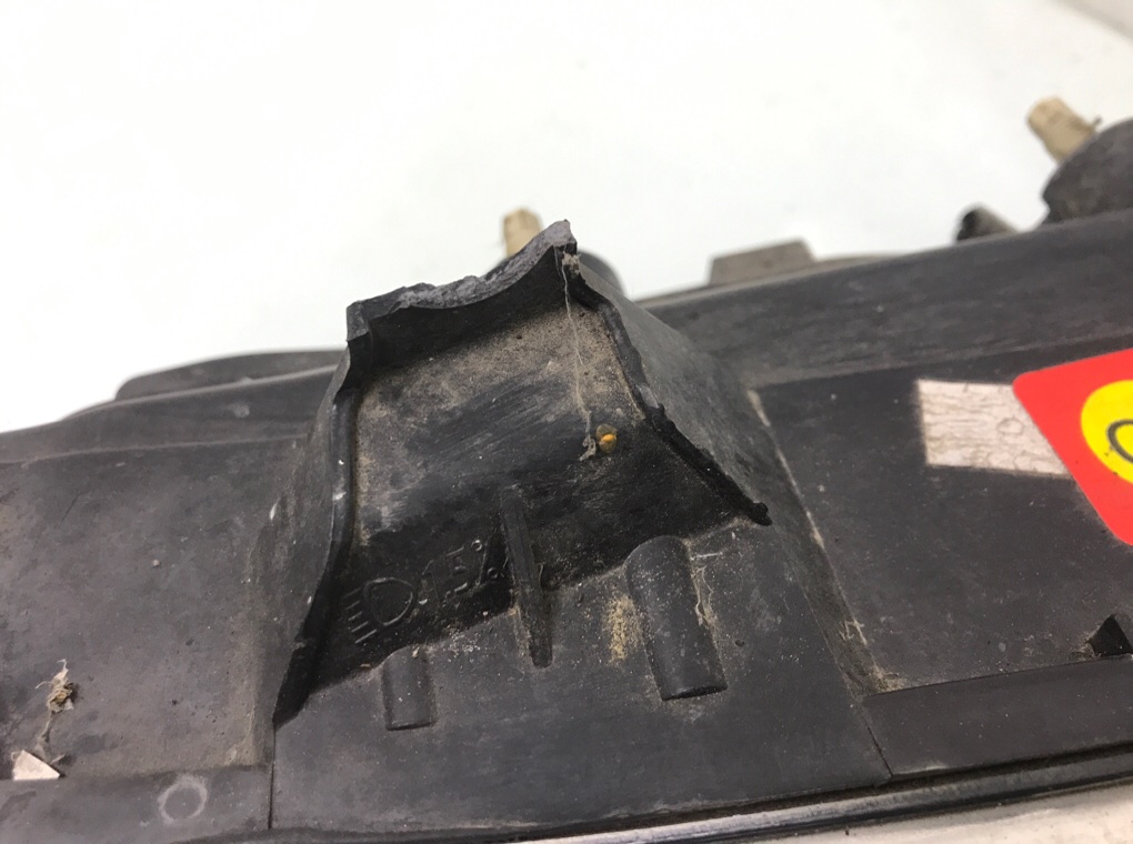 Фара правая бу для Peugeot Boxer 1 2.0 HDi, 2005 г. Фара правая бу для Peugeot Boxer 1 2.0 HDi, 2005 г.