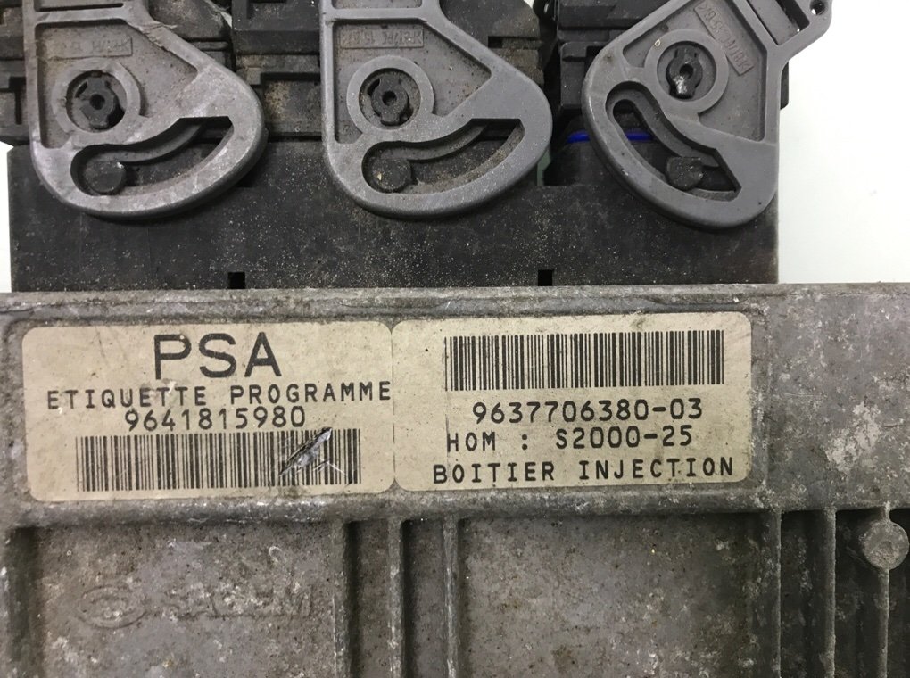 Блок управления двигателем бу для Peugeot 206 1 1.4 i,  2001 г.