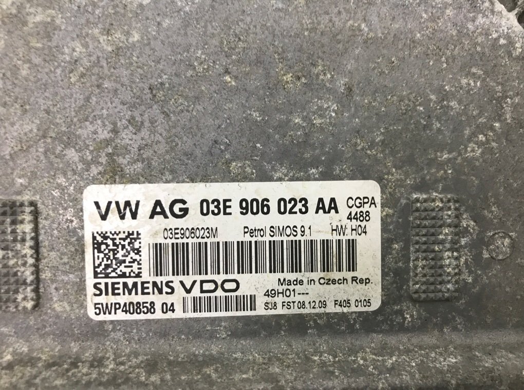 Блок управления двигателем бу для Seat Ibiza 4 1.2 i, 2010 г. Блок управления двигателем бу для Seat Ibiza 4 1.2 i, 2010 г.