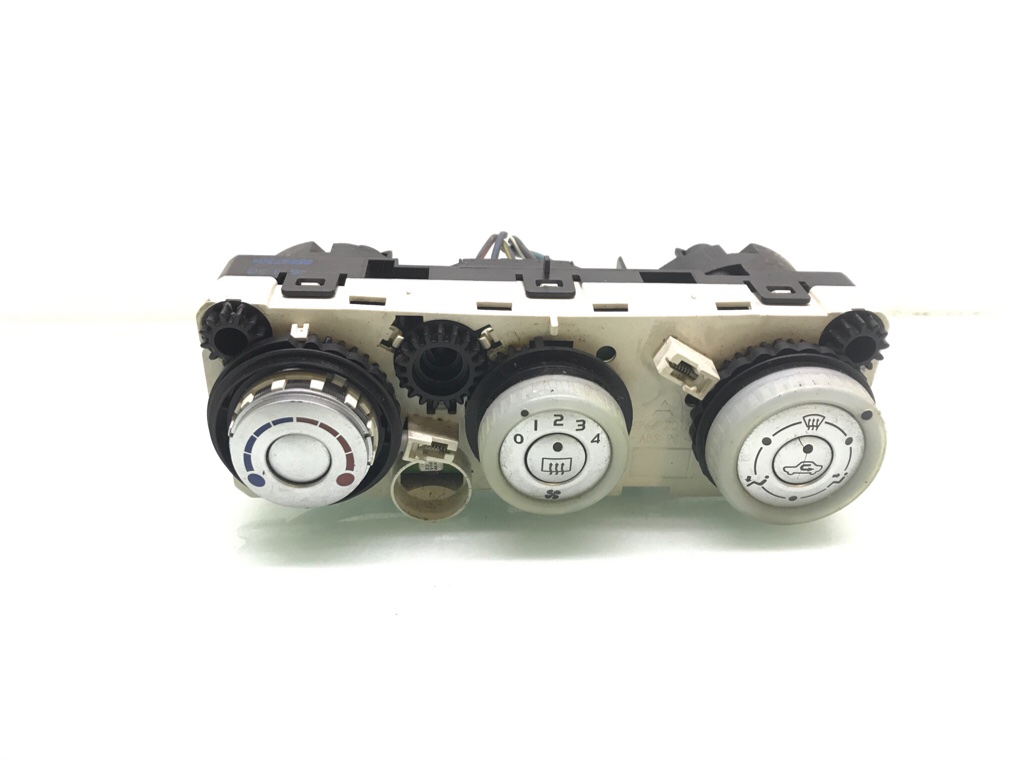 Блок управления печки/климат-контроля бу для Mitsubishi Colt 6 1.1 i, 2006 г.