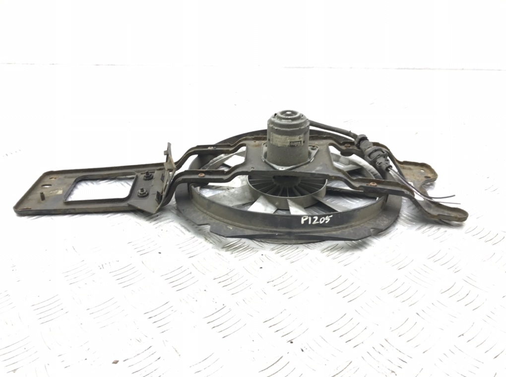 Вентилятор радиатора бу для Renault Scenic 1 1.9 DTi,  1998 г.