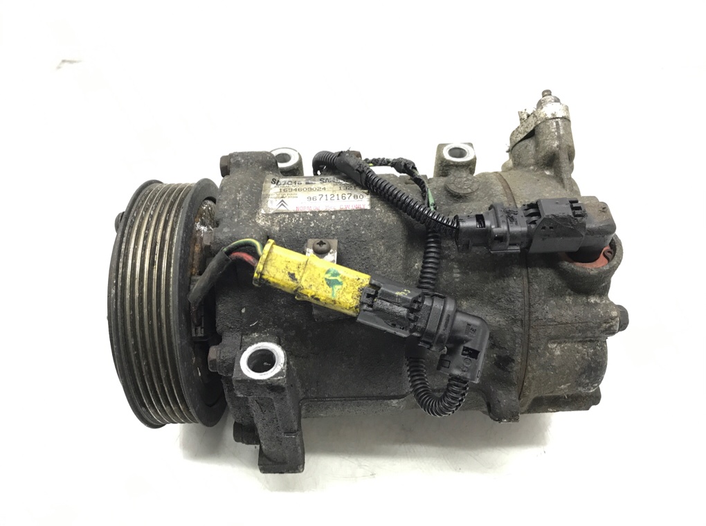 Компрессор кондиционера бу для Peugeot 308 T7 1.6 HDi,  2010 г.