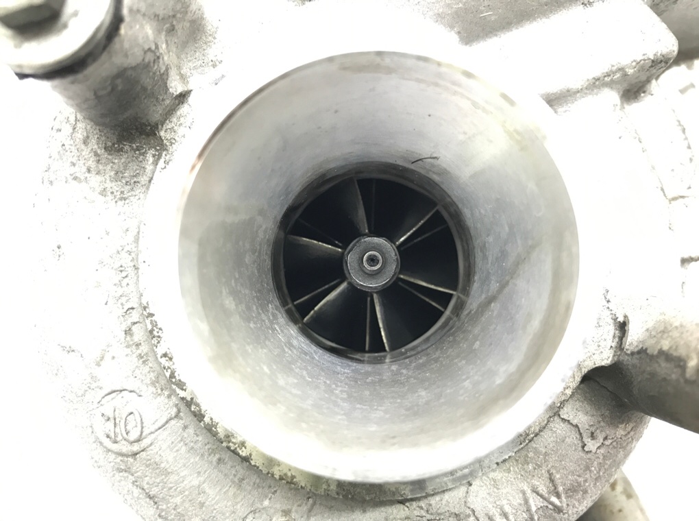 Турбина бу для Peugeot 308 T7 1.6 HDi, 2010 г. Турбина бу для Peugeot 308 T7 1.6 HDi, 2010 г.