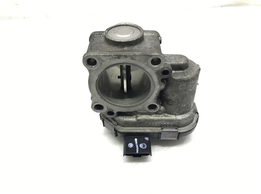 Заслонка дроссельная бу для Peugeot 308 T7 1.6 HDi,  2010 г.