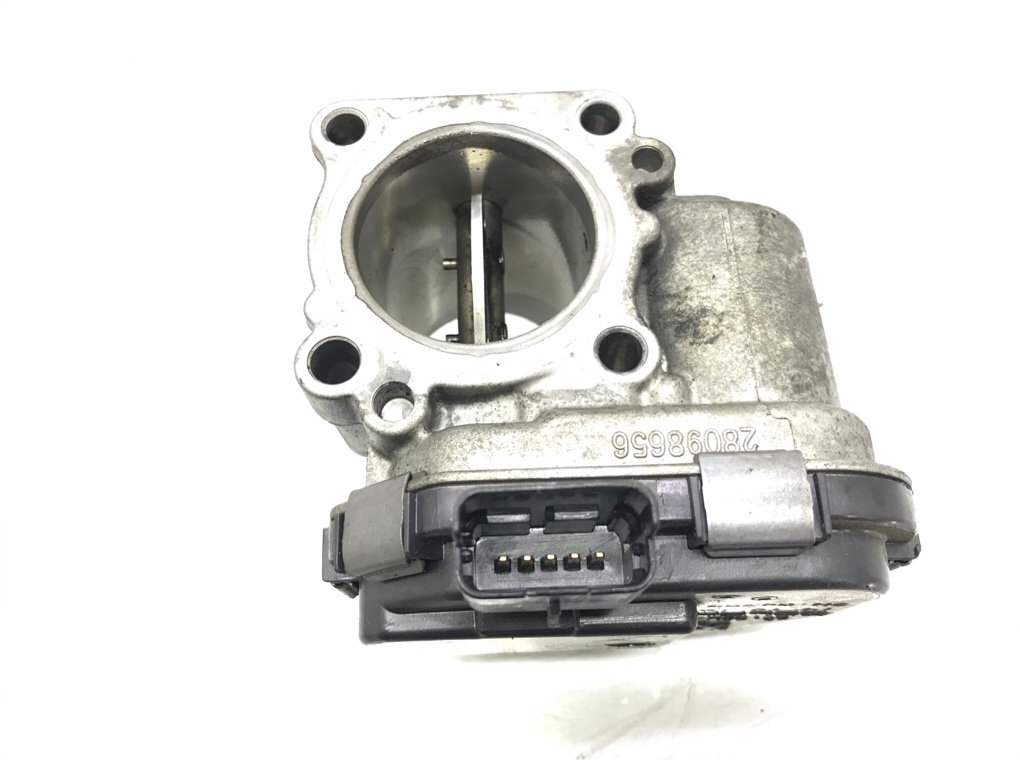 Заслонка дроссельная бу для Peugeot 308 T7 1.6 HDi,  2010 г.