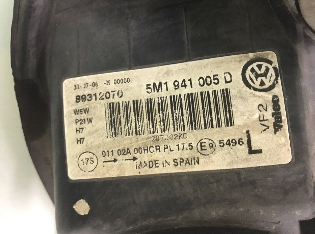 Фара левая бу для Volkswagen Golf Plus 5 1.6 i, 2006 г. Фара левая бу для Volkswagen Golf Plus 5 1.6 i, 2006 г.