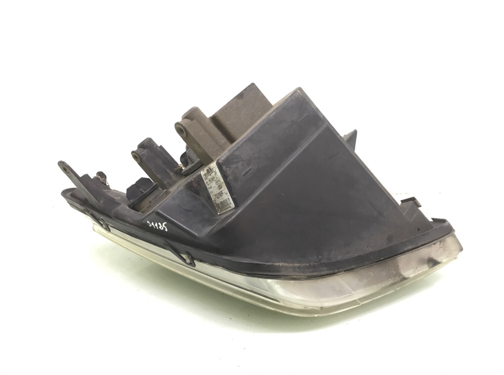 Фара правая бу для Ford Transit Connect  1.8 TDCi,  2007 г.