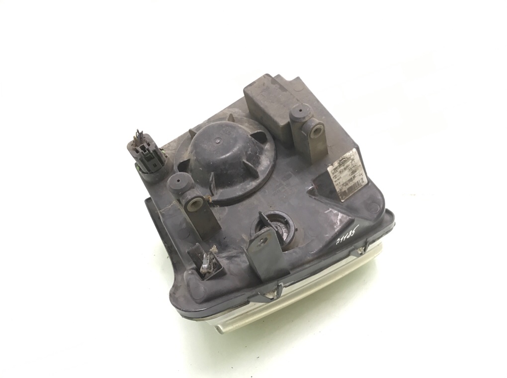 Фара правая бу для Ford Transit Connect  1.8 TDCi,  2007 г.