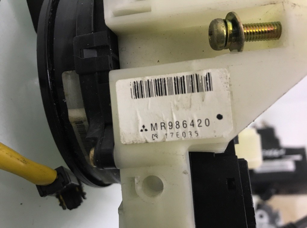 Переключатель подрулевой (стрекоза) бу для Mitsubishi Colt 6 1.1 i,  2006 г.