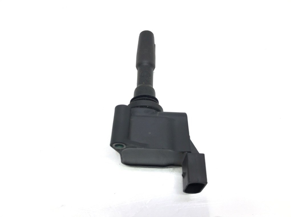 Катушка зажигания бу для Skoda Kodiaq 1 1.5 Ti, 2023 г. Катушка зажигания бу для Skoda Kodiaq 1 1.5 Ti, 2023 г.