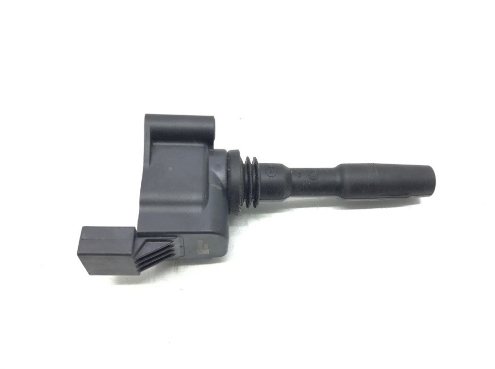 Катушка зажигания бу для Skoda Kodiaq 1 1.5 Ti, 2023 г. Катушка зажигания бу для Skoda Kodiaq 1 1.5 Ti, 2023 г.