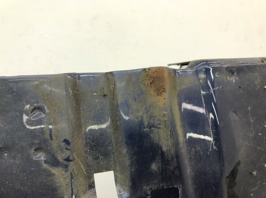 Крыло переднее правое бу для Volvo C70 1 2.0 i,  2004 г.