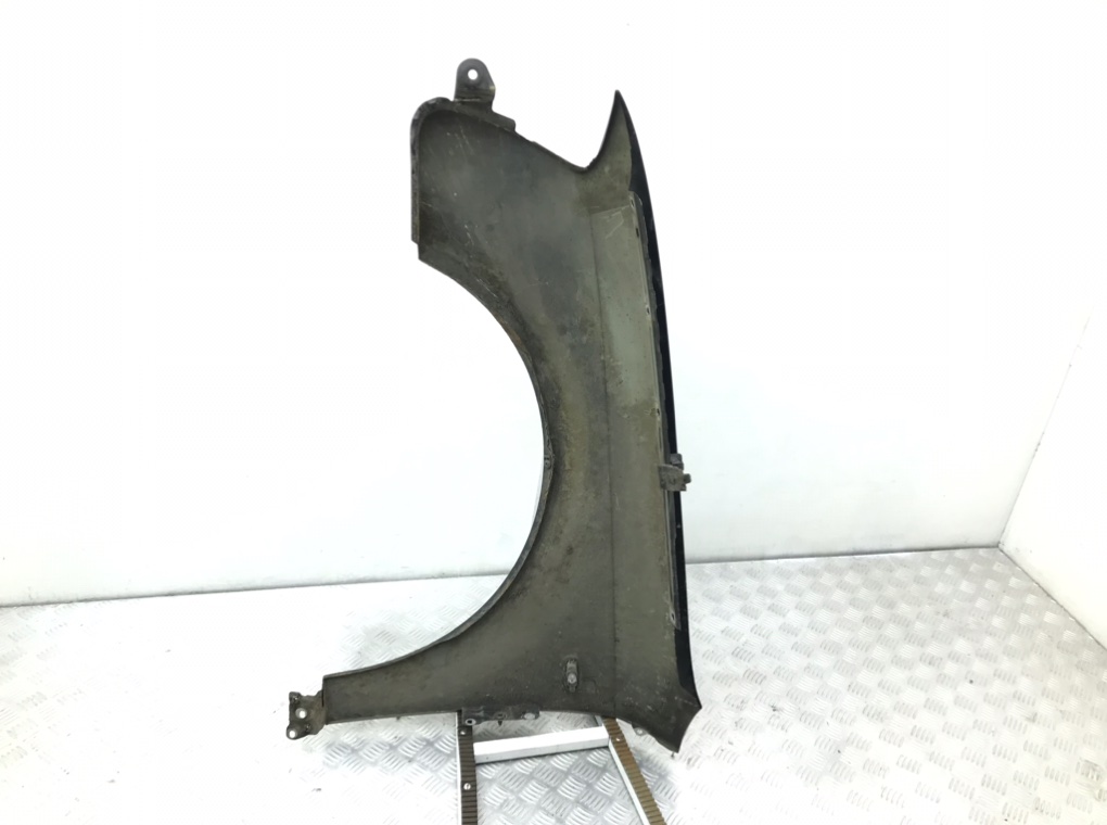 Крыло переднее правое бу для Audi A4 B7 2.0 TDi, 2008 г. Крыло переднее правое бу для Audi A4 B7 2.0 TDi, 2008 г.