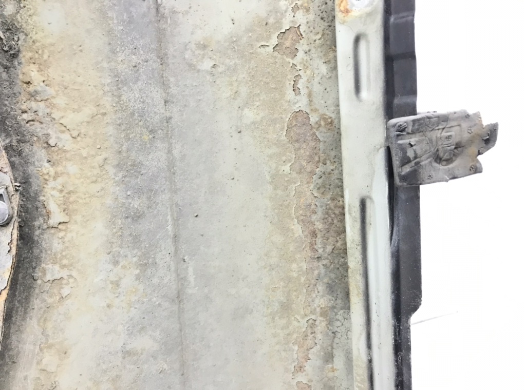 Крыло переднее правое бу для Audi A4 B7 2.0 TDi, 2008 г. Крыло переднее правое бу для Audi A4 B7 2.0 TDi, 2008 г.