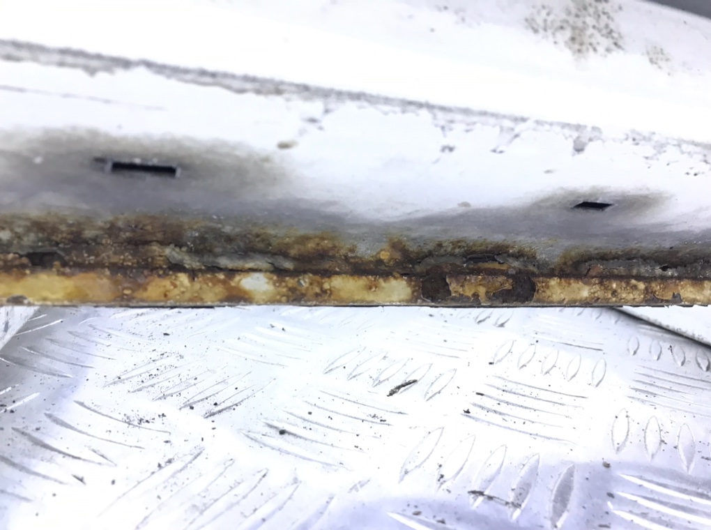 Дверь передняя левая бу для Mercedes Vito W639 2.2 CDi,  2004 г.