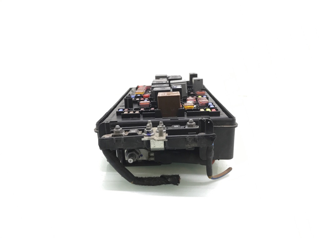 Блок предохранителей бу для Opel Insignia 1 2.0 CDTi, 2011 г. Блок предохранителей бу для Opel Insignia 1 2.0 CDTi, 2011 г.