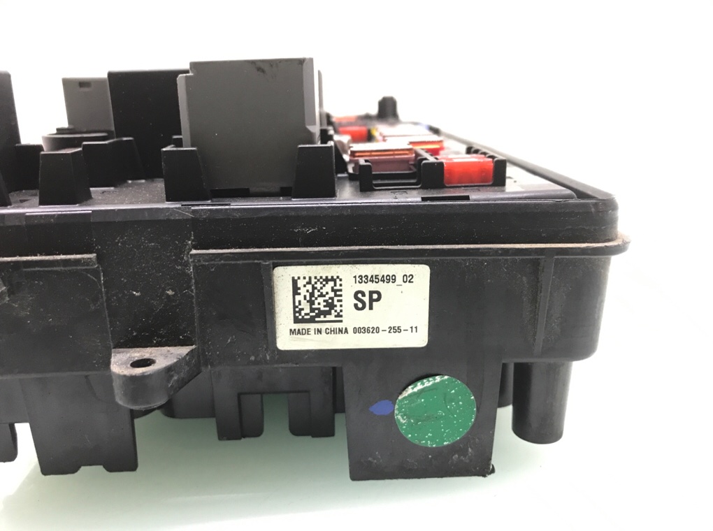 Блок предохранителей бу для Opel Insignia 1 2.0 CDTi, 2011 г. Блок предохранителей бу для Opel Insignia 1 2.0 CDTi, 2011 г.