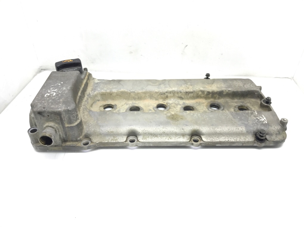 Клапанная крышка бу для Audi TT  3.2 i,  2004 г.