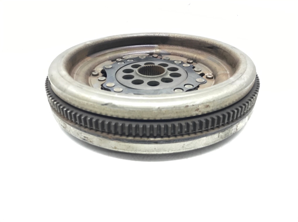 Маховик АКПП бу для Audi TT  3.2 i,  2004 г.