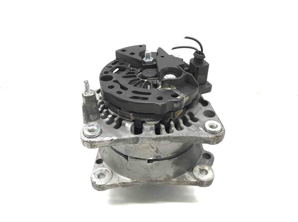 Генератор бу для Audi TT  3.2 i,  2004 г.