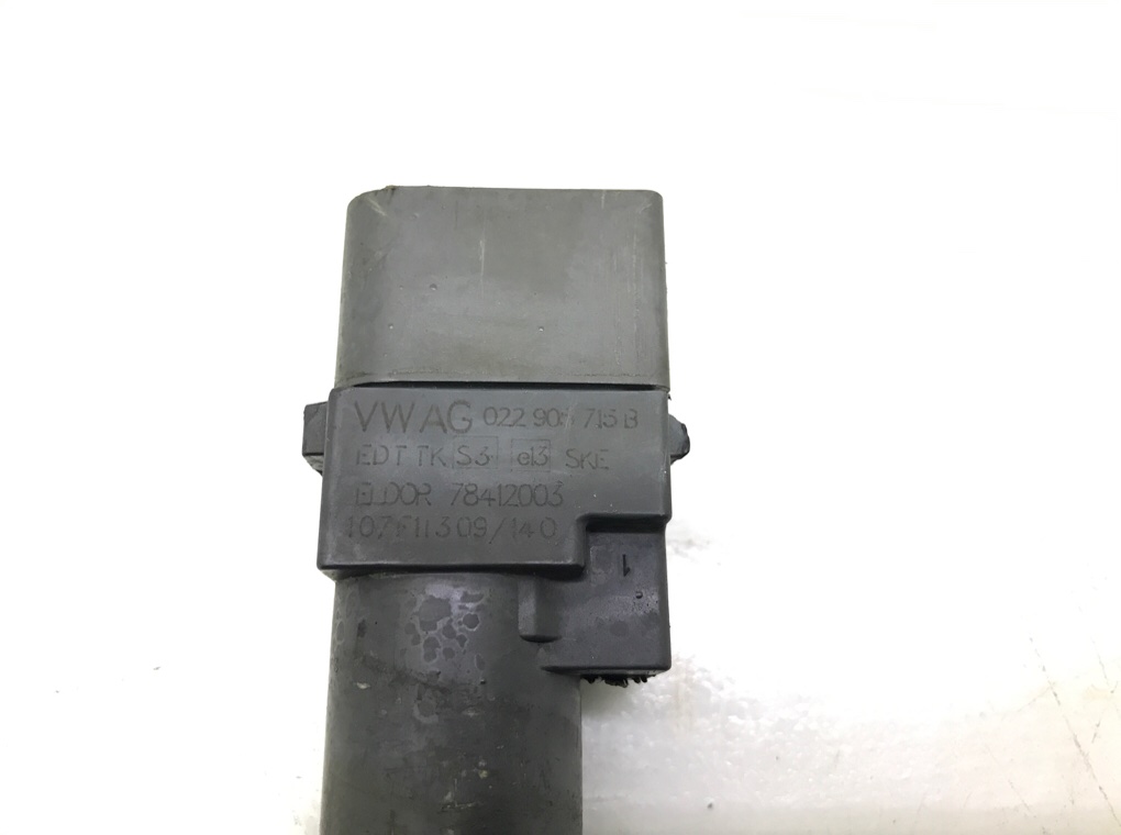 Катушка зажигания бу для Audi TT  3.2 i,  2004 г.