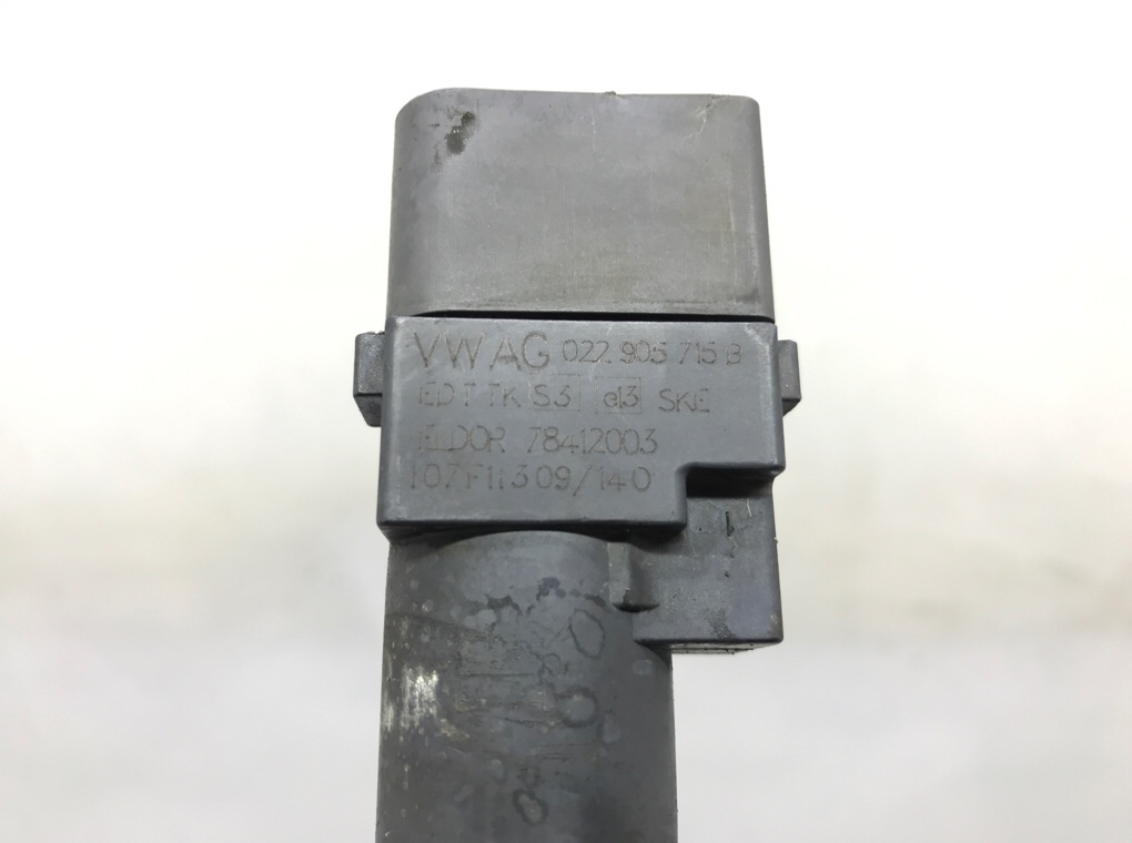 Катушка зажигания бу для Audi TT  3.2 i,  2004 г.