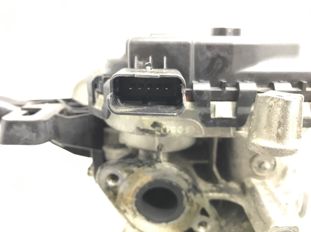 Клапан EGR бу для Citroen C4 Picasso 2 1.6 HDi, 2016 г. Клапан EGR бу для Citroen C4 Picasso 2 1.6 HDi, 2016 г.