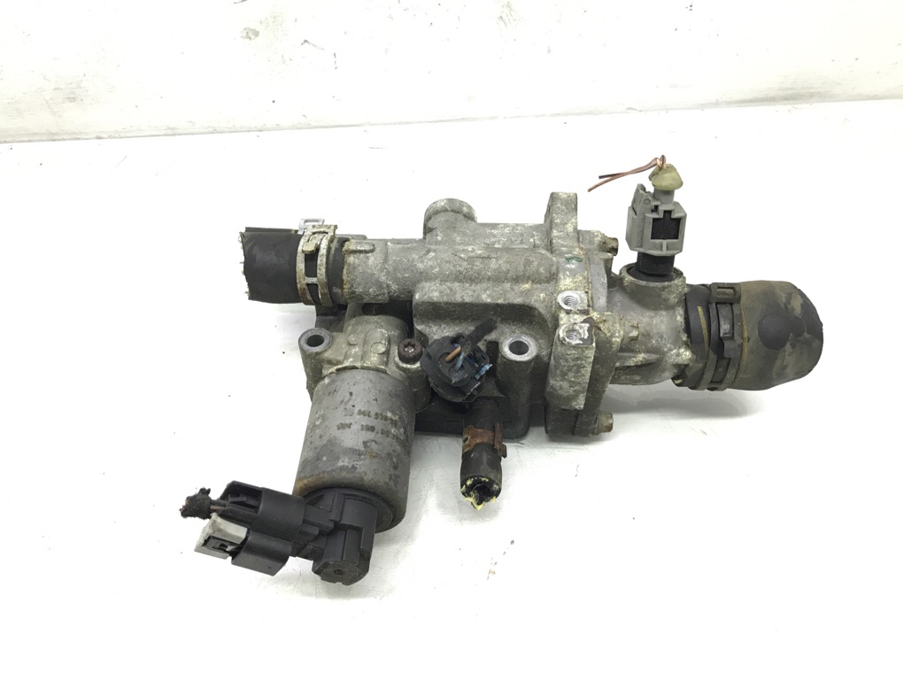 Корпус термостата бу для Opel Meriva A 1.6 i, 2010 г. Корпус термостата бу для Opel Meriva A 1.6 i, 2010 г.