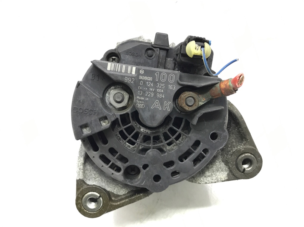 Генератор бу для Opel Meriva A 1.6 i, 2010 г. Генератор бу для Opel Meriva A 1.6 i, 2010 г.