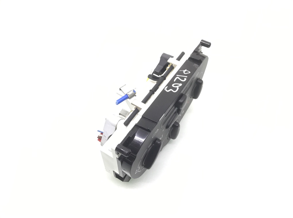 Блок управления печки/климат-контроля бу для Citroen Xsara Picasso 2.0 HDi, 2001 г. Блок управления печки/климат-контроля бу для Citroen Xsara Picasso 2.0 HDi, 2001 г.