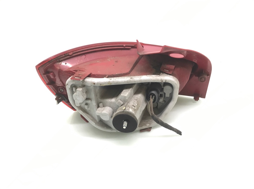 Фонарь задний правый бу для Seat Ibiza 4 1.2 i, 2010 г. Фонарь задний правый бу для Seat Ibiza 4 1.2 i, 2010 г.