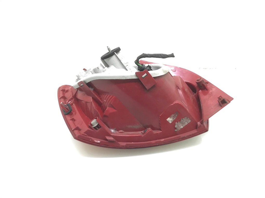 Фонарь задний правый бу для Seat Ibiza 4 1.2 i, 2010 г. Фонарь задний правый бу для Seat Ibiza 4 1.2 i, 2010 г.