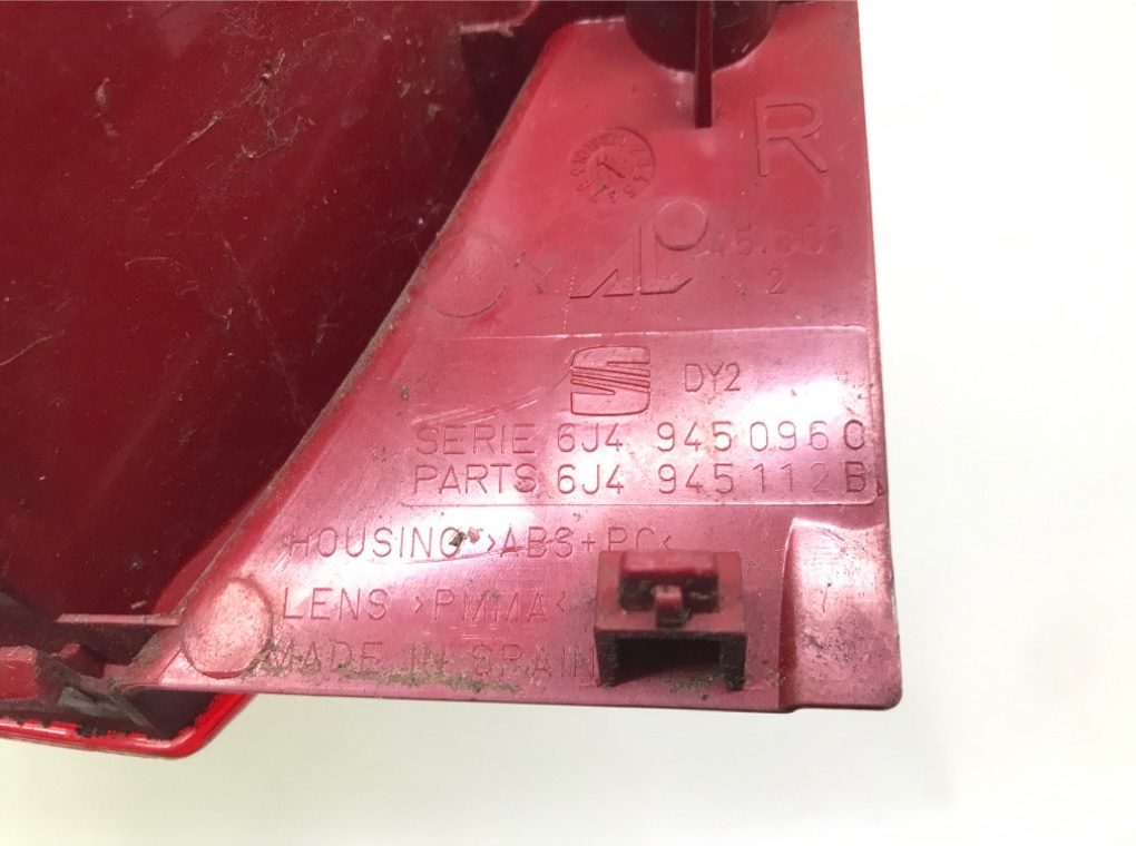 Фонарь задний правый бу для Seat Ibiza 4 1.2 i, 2010 г. Фонарь задний правый бу для Seat Ibiza 4 1.2 i, 2010 г.