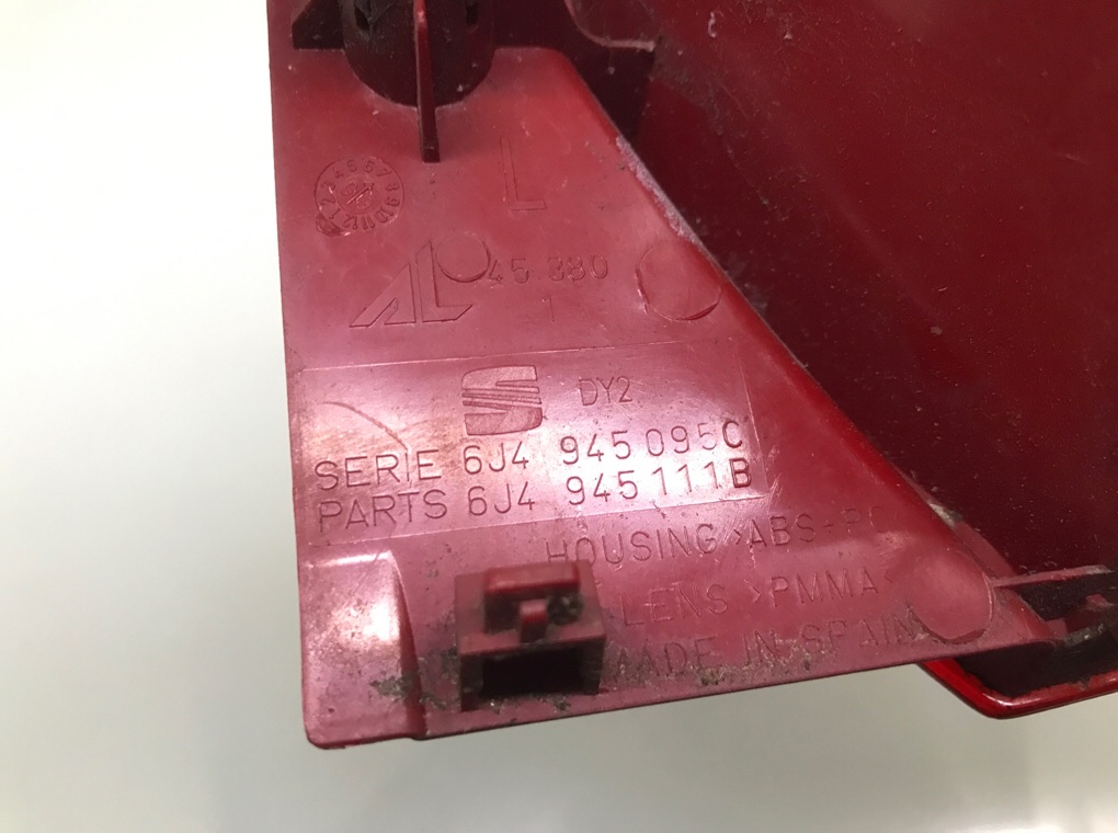 Фонарь задний левый бу для Seat Ibiza 4 1.2 i,  2010 г.