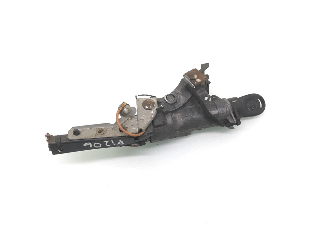 Замок зажигания бу для Volkswagen Polo 4 1.2 i,  2002 г.