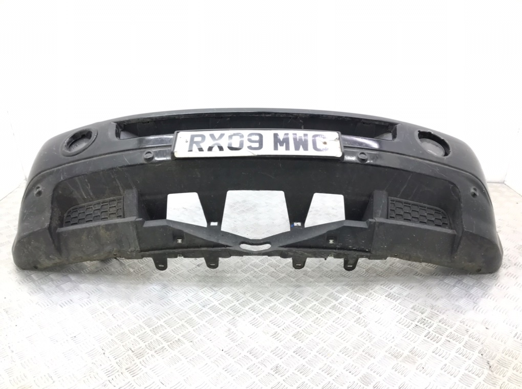 Бампер передний бу для Land Rover Range Rover Sport  2.7 TD,  2009 г.