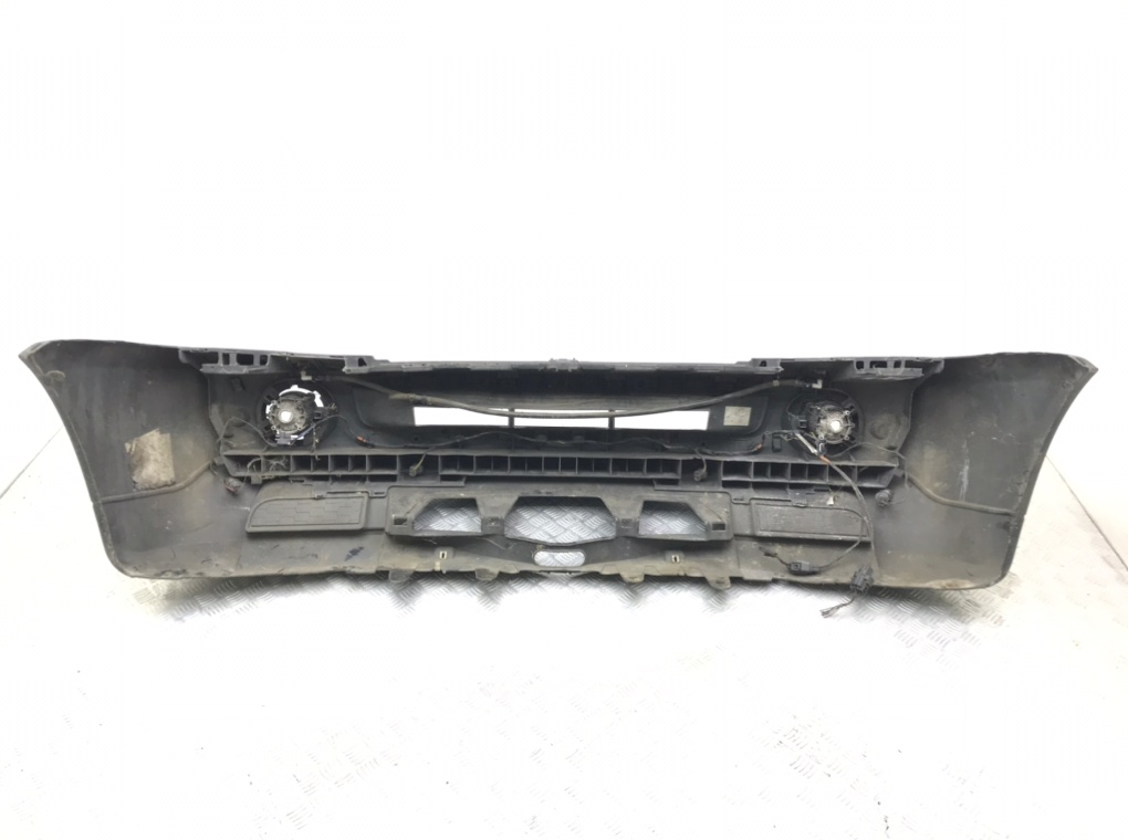 Бампер передний бу для Land Rover Range Rover Sport  2.7 TD,  2009 г.