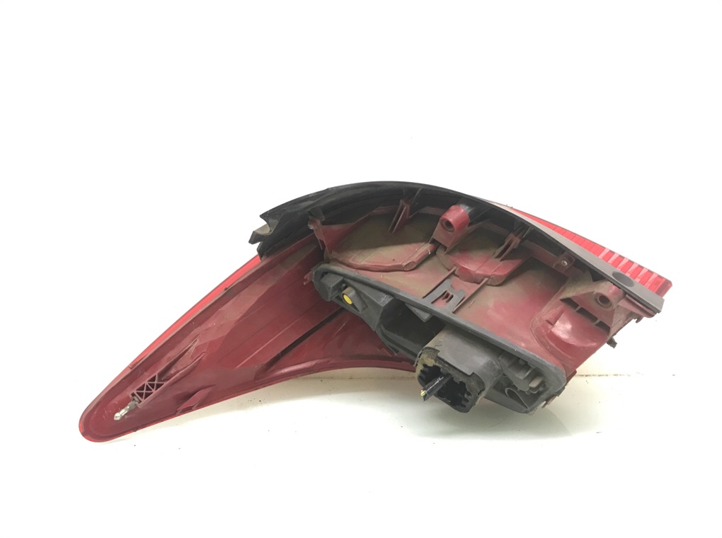 Фонарь задний правый бу для Peugeot 308 T7 1.6 HDi, 2008 г. Фонарь задний правый бу для Peugeot 308 T7 1.6 HDi, 2008 г.