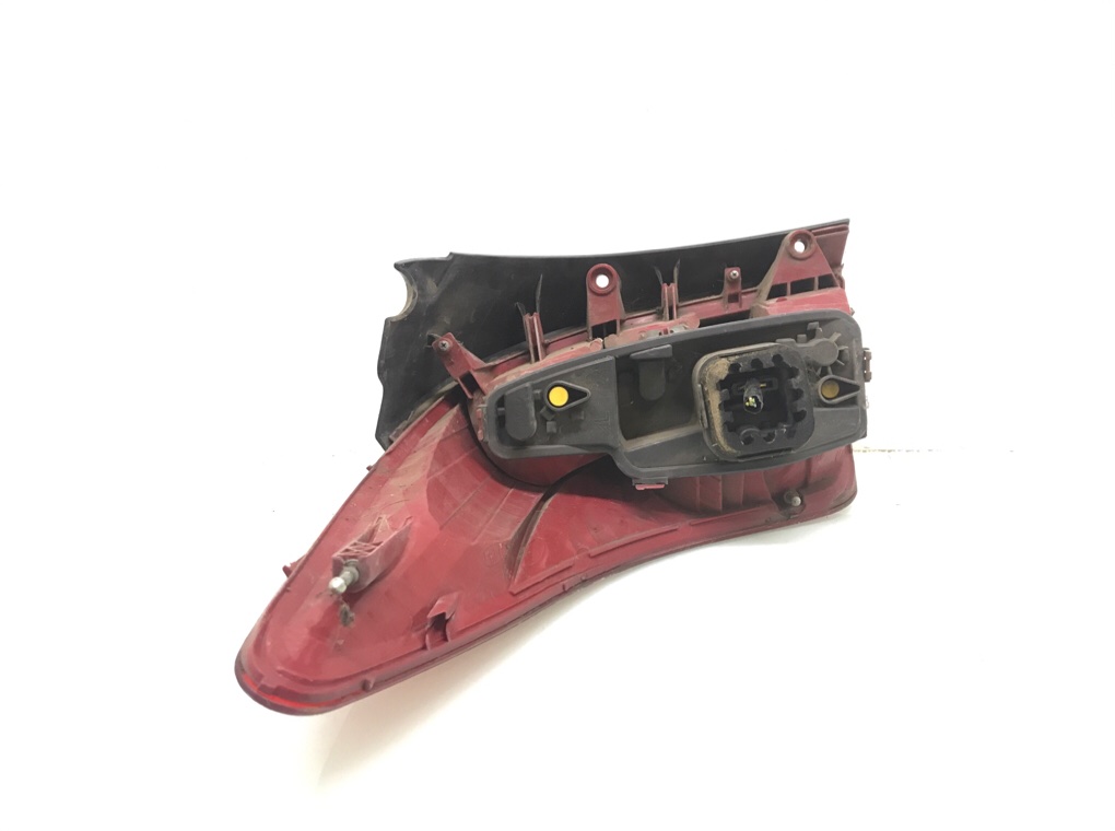 Фонарь задний правый бу для Peugeot 308 T7 1.6 HDi, 2008 г. Фонарь задний правый бу для Peugeot 308 T7 1.6 HDi, 2008 г.