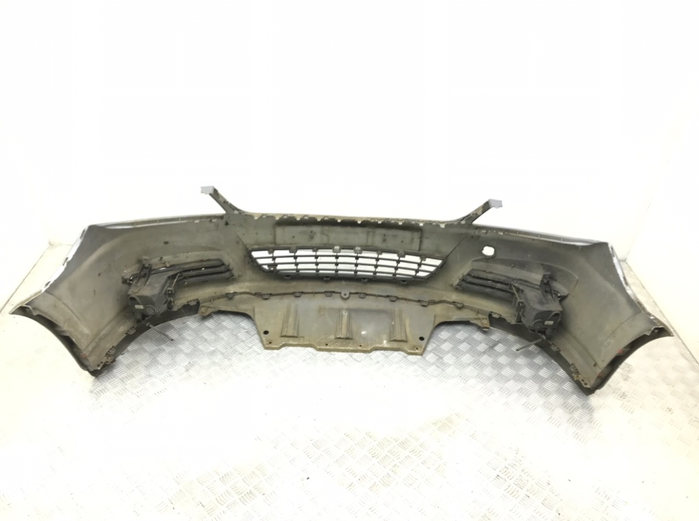 Бампер передний бу для Opel Vectra C 1.9 CDTi, 2007 г. Бампер передний бу для Opel Vectra C 1.9 CDTi, 2007 г.
