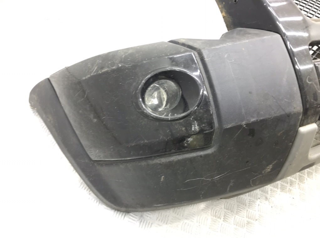 Бампер передний бу для Land Rover Freelander 1 2.0 TD,  2006 г.