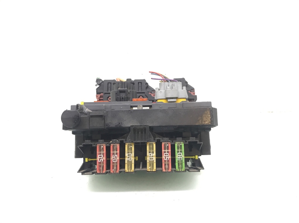 Блок предохранителей бу для Peugeot 308 T7 1.6 HDi,  2008 г.